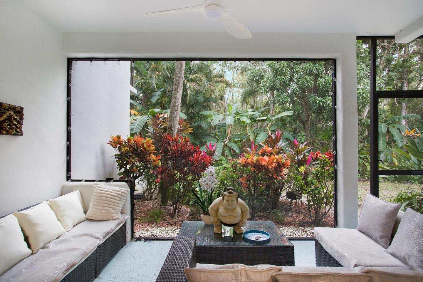 Naples Dream At Wtc With Heated Pool Spa Sauna 7 Bicycles And 3 Mls To Beach Exterior photo